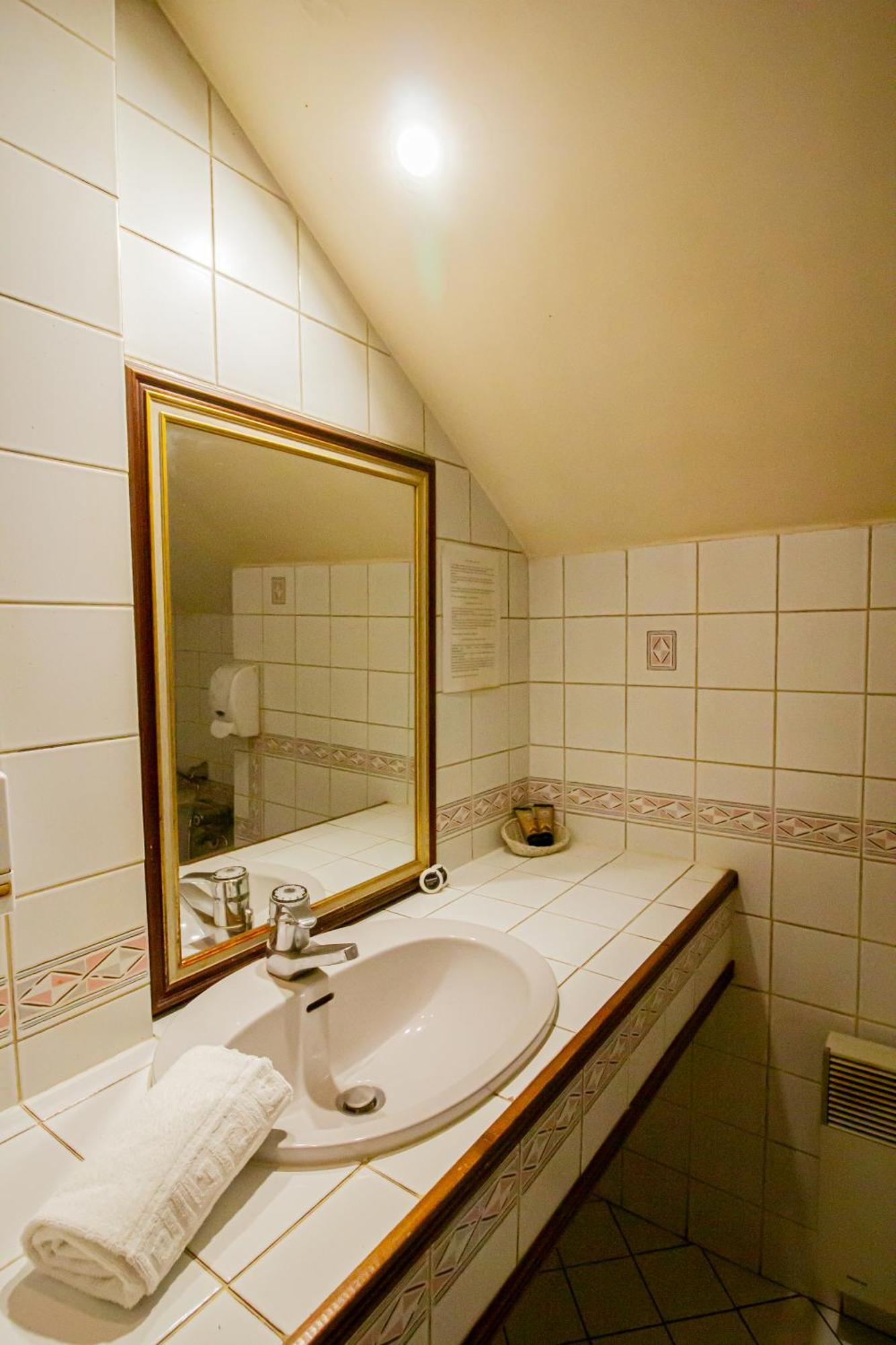 Albert 1Er Albertville Exteriör bild